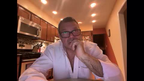 spike69old online show from February 2026 11:19:01 PM