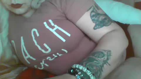 Vanessa Spade online show from January 2025 11:25:01 AM