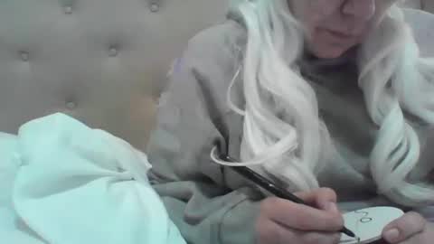 Vanessa Spade online show from January 2025 08:43:01 AM