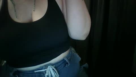 Vanessa Spade online show from May 2026 05:46:01 AM