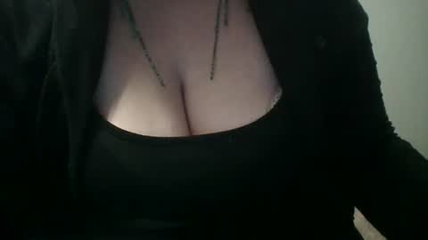 Vanessa Spade online show from June 2026 08:57:02 AM