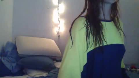 Rose online show from January 2025 01:21:01 AM