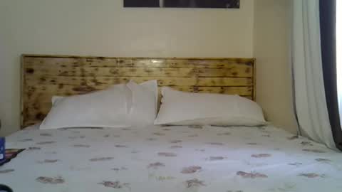 Splasher online show from November 2025 08:14:01 AM