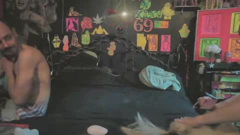 Daddy  His Splash Queen online show from April 2026 02:23:02 AM