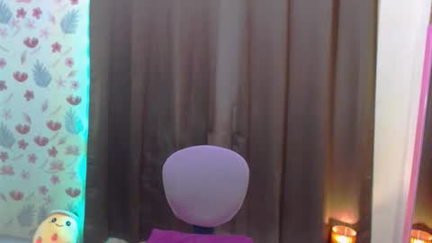 Kimmy online show from September 2025 09:43:01 AM