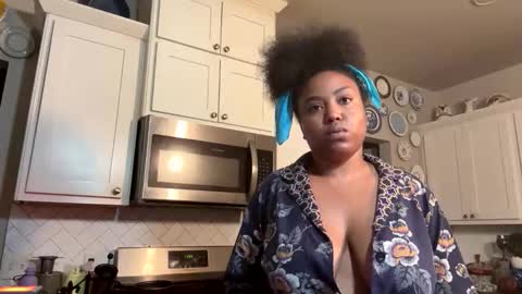Snapshot of spoilprincesschloee chatting on May 2026 04:43:02 AM spoilprincesschloee online show from May 2026 04:43:02 AM
