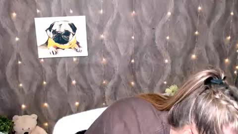 Karina online show from September 2025 07:08:02 AM