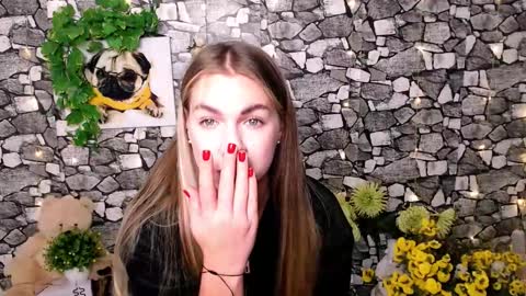 Karina online show from October 2025 08:57:02 AM