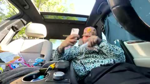 sportsfreak1619 online show from April 2026 10:43:01 PM