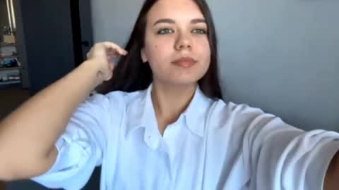 Luina online show from April 2026 11:15:02 AM