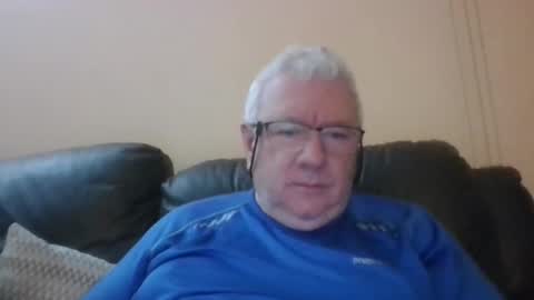Snapshot of springtine chatting on May 2026 12:07:01 AM springtine online show from May 2026 12:07:01 AM