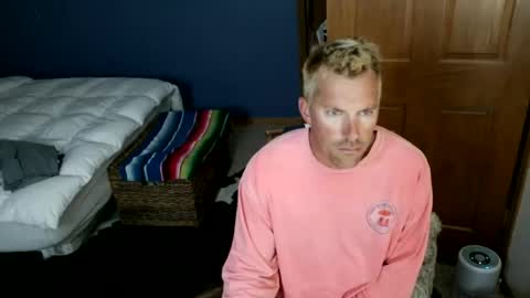 Snapshot of spun_redneck chatting on June 2026 10:17:02 AM Spun Redneck online show from June 2026 10:17:02 AM