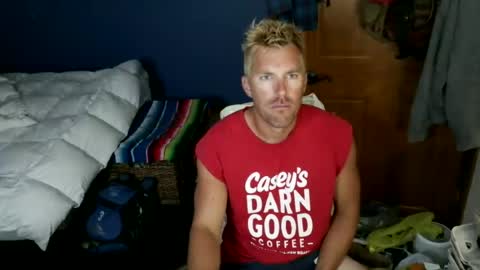 Snapshot of spun_redneck chatting on July 2026 09:14:02 AM Spun Redneck online show from July 2026 09:14:02 AM
