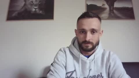 spyco82 online show from March 2025 04:33:02 PM