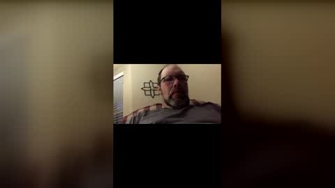 Snapshot of squirreldiamond chatting on April 2026 11:30:02 AM squirreldiamond online show from April 2026 11:30:02 AM