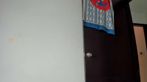 Snapshot of squirttati33 chatting on March 2025 04:35:02 PM Tati online show from March 2025 04:35:02 PM