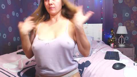 just Jess online show from December 2024 06:52:01 PM