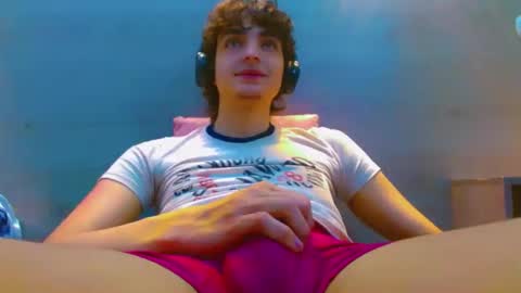 ethan online show from December 2025 02:23:02 PM