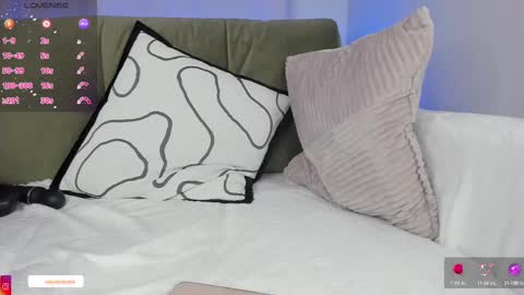 Alexandra online show from March 2025 09:18:02 PM