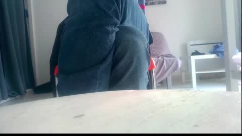 ssenzo online show from February 2025 04:53:01 PM