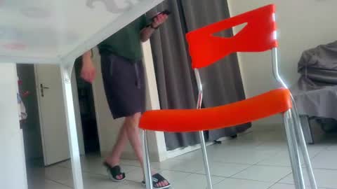 Snapshot of ssenzo chatting on June 2026 04:55:01 AM ssenzo online show from June 2026 04:55:01 AM