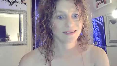 SStacey1 online show from February 2025 06:33:01 AM