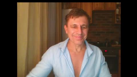 stacattoff online show from November 2025 02:58:02 AM