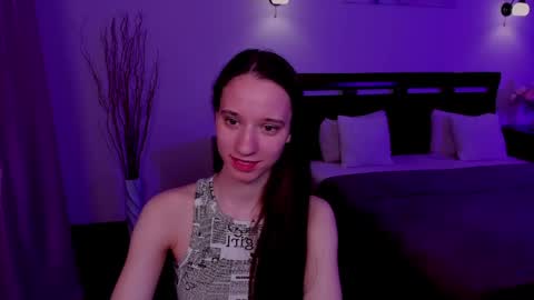 Snapshot of staceycutie chatting on May 2026 06:02:02 PM StaceyCutie online show from May 2026 06:02:02 PM