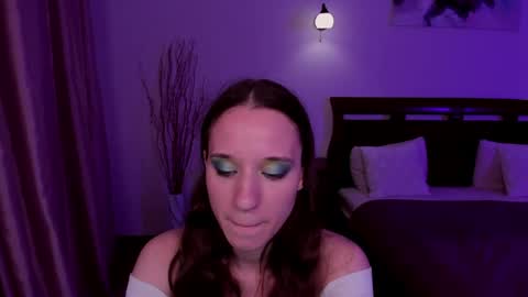 Snapshot of staceycutie chatting on June 2026 06:23:02 PM StaceyCutie online show from June 2026 06:23:02 PM