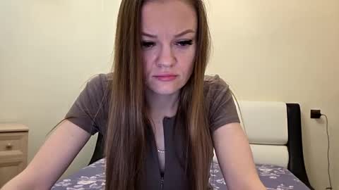 stacy_charm_ online show from April 2026 05:28:01 PM