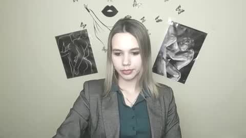 Stacy online show from December 2024 05:11:01 PM