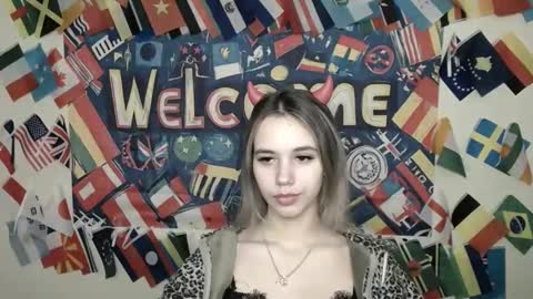 Stacy online show from October 2025 08:04:02 AM