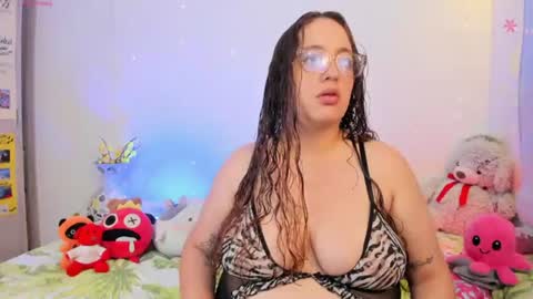 Snapshot of stacy_millerr chatting on July 2026 02:19:01 PM Stacy Boobs online show from July 2026 02:19:01 PM