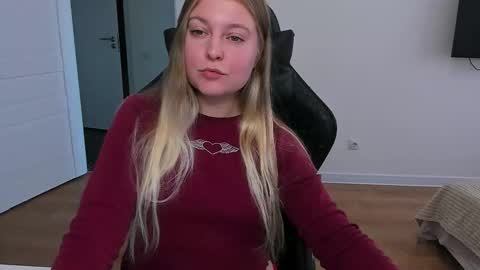 Stacy  online show from September 2025 10:51:02 AM