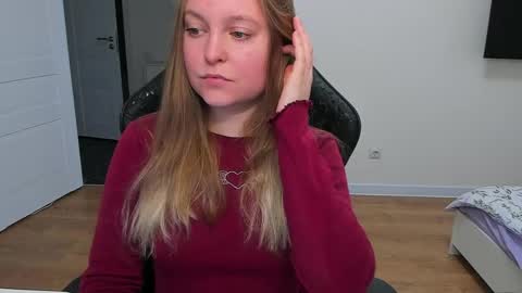 Snapshot of stacy_miraclee chatting on May 2026 04:27:02 PM Stacy online show from May 2026 04:27:02 PM