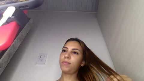 Snapshot of stacy_queen chatting on April 2026 02:40:02 AM Stacy Queen online show from April 2026 02:40:02 AM