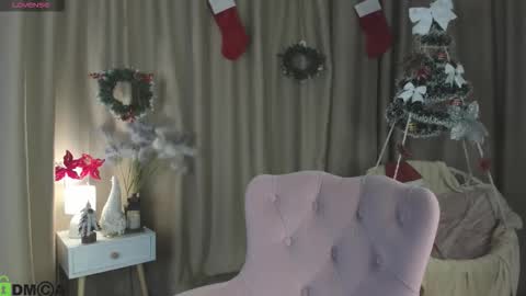 Stacy Mon Tue Wed Thu Fri Sun GMT GMT 3 1000am - 0400pm  online show from November 2025 08:58:01 AM