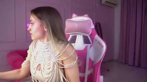 Snapshot of stacyevancesss chatting on November 2025 06:11:02 PM StacyEvances online show from November 2025 06:11:02 PM