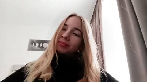 Mila online show from February 2026 06:13:01 AM