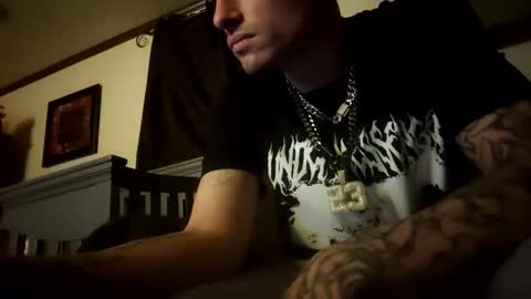 Straightupdownbad online show from January 2026 04:26:01 AM