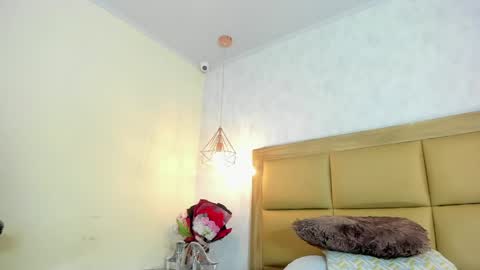 KEIMI  online show from April 2026 07:45:01 AM