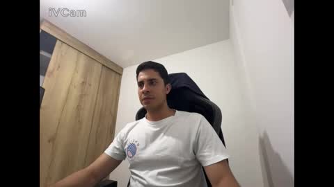 Snapshot of stan_will chatting on January 2025 04:37:02 AM Stan online show from January 2025 04:37:02 AM