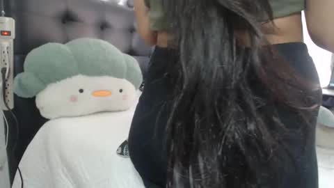 Snapshot of star710307 chatting on January 2025 05:59:01 PM Star online show from January 2025 05:59:01 PM