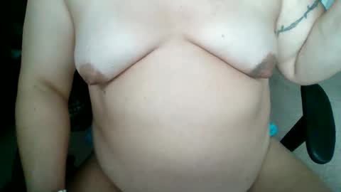 Snapshot of starella___saxxxton chatting on May 2026 10:03:01 PM starella___saxxxton online show from May 2026 10:03:01 PM