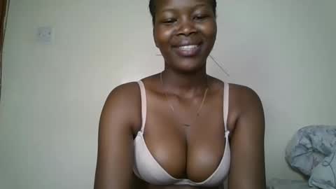 Snapshot of staria_diva chatting on November 2025 06:16:02 AM staria_diva online show from November 2025 06:16:02 AM