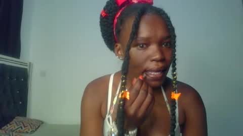 Snapshot of starlight_c chatting on October 2025 05:57:02 PM starlight_c online show from October 2025 05:57:02 PM