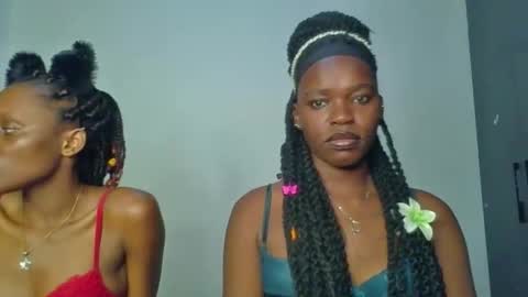 Snapshot of starlight_c chatting on October 2025 11:16:02 PM starlight_c online show from October 2025 11:16:02 PM