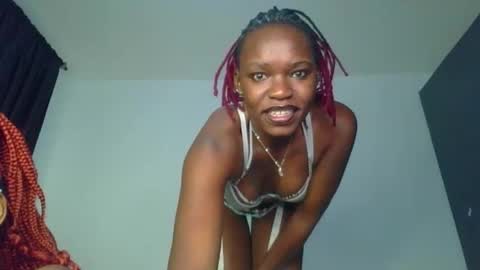 Snapshot of starlight_c chatting on November 2025 09:07:01 PM starlight_c online show from November 2025 09:07:01 PM