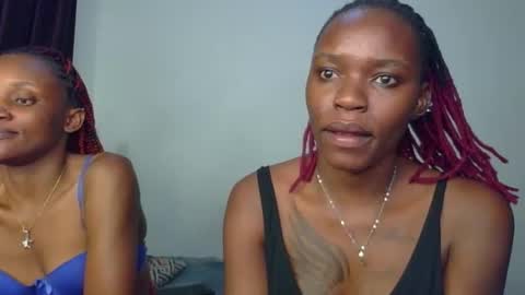 Snapshot of starlight_c chatting on December 2025 09:43:01 PM starlight_c online show from December 2025 09:43:01 PM