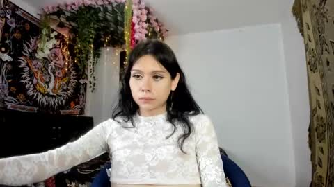 Snapshot of starmoonly chatting on March 2025 03:45:01 AM starmoonly online show from March 2025 03:45:01 AM